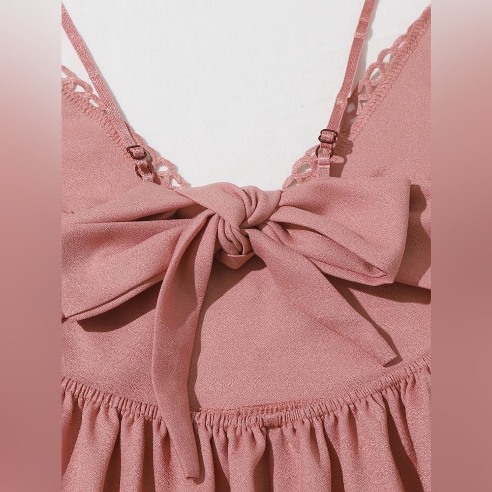 Contrast Crochet Lace Self-Tie Cami Romper - Picture 6 of 12